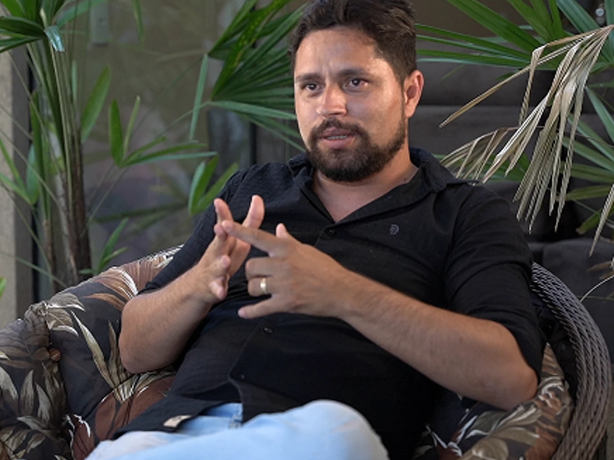 Walace Graça, estrategista digital em Goiânia, durante entrevista